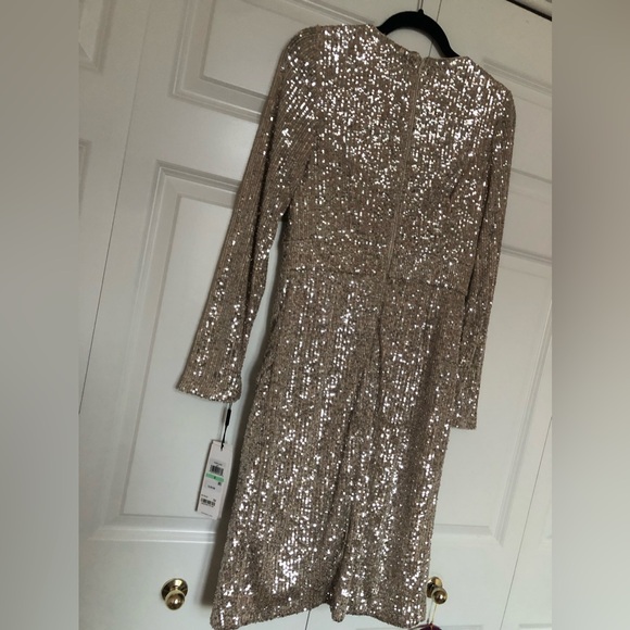 Gold sequin dress size 8 - Picture 5 of 5
